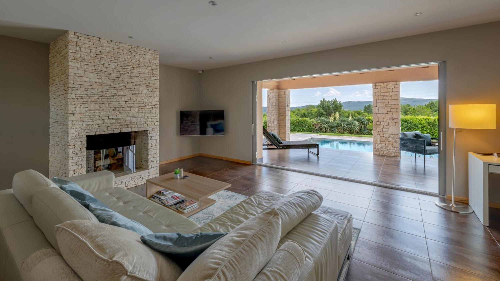 Villa Labin In Zartinj - Luxury Privacy Heated Pool With Auto Cover Luaran gambar